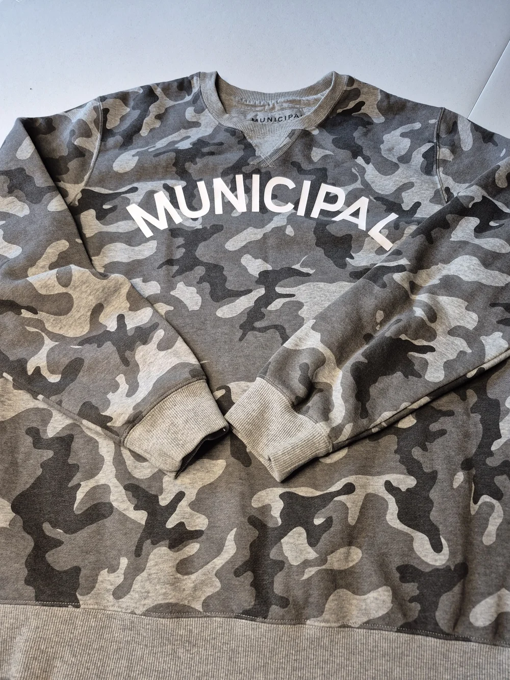 Gray Camo Crewneck Sweatshirt 4756/4